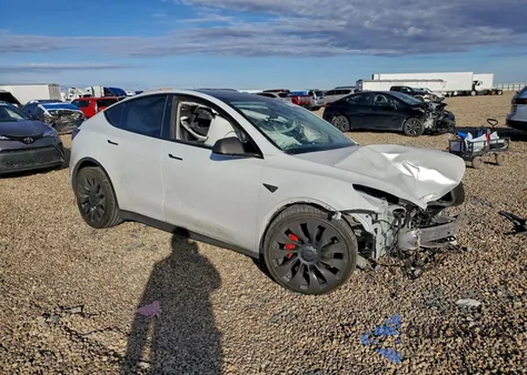 2021 Tesla Model Y from USA, damaged, VIN 5YJYGDEF2MF076202